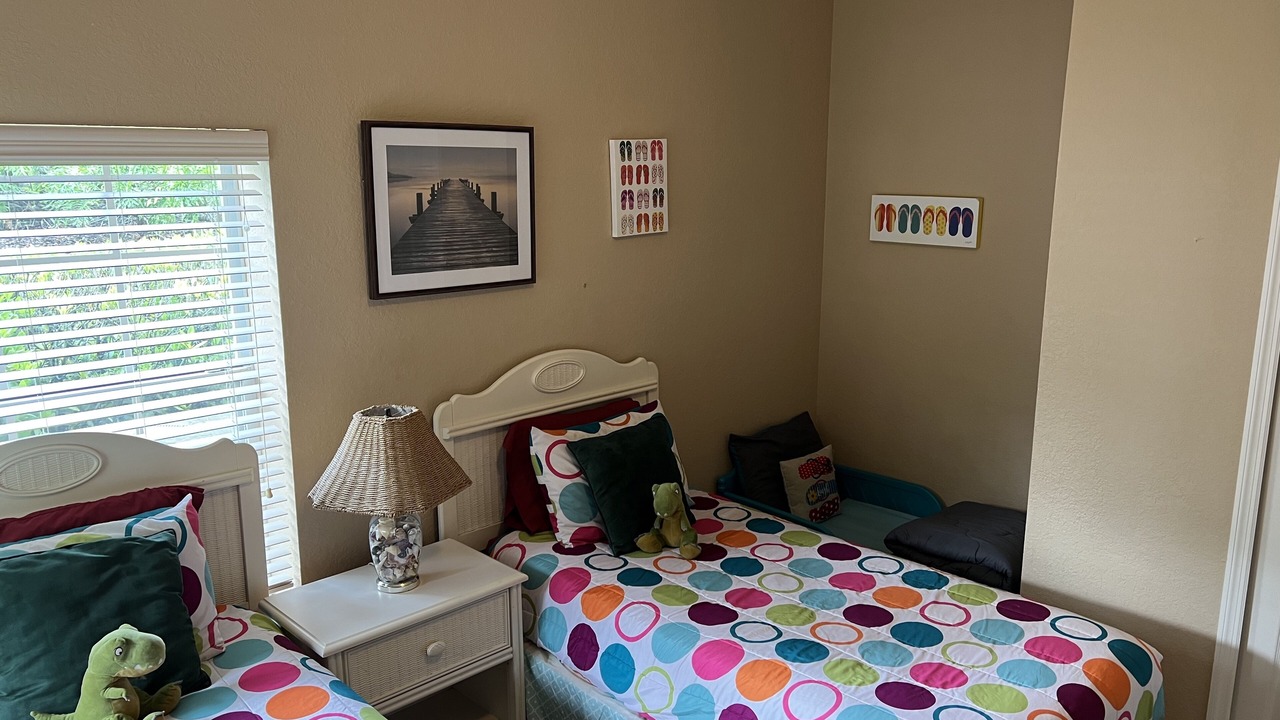 Photo of Bedroom in Bahama Bay
