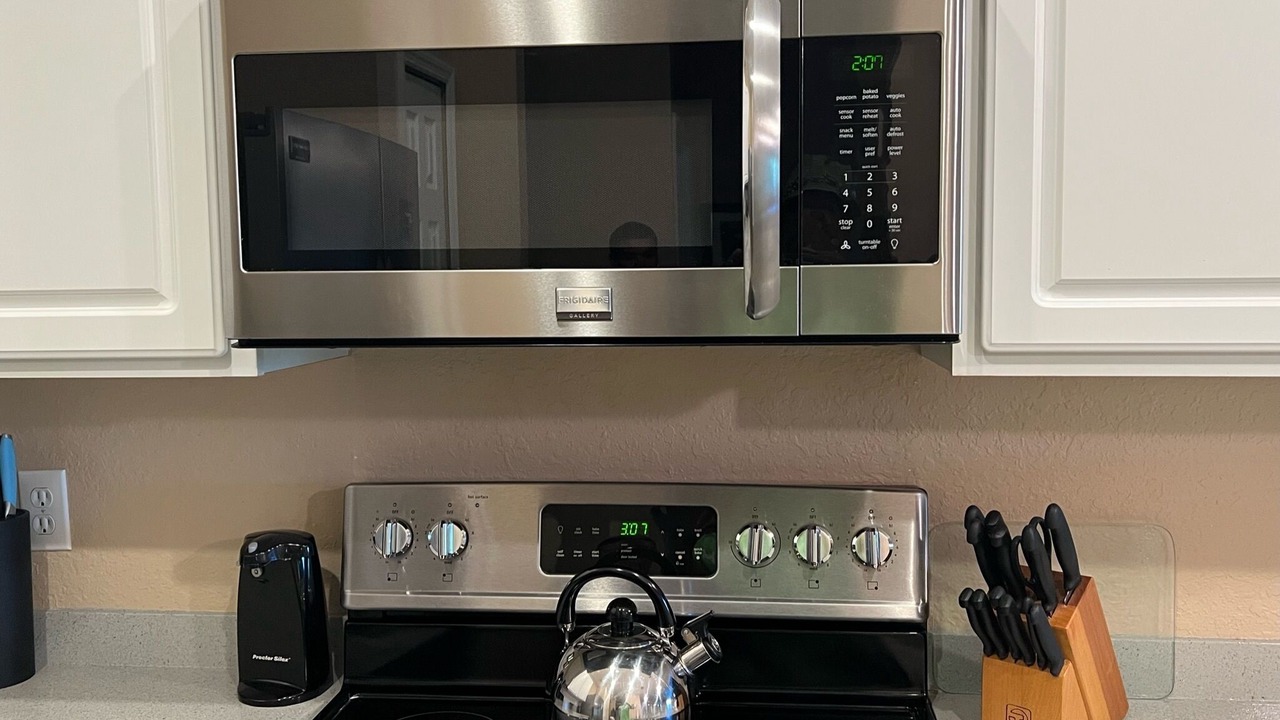 Photo of Kitchen in Bahama Bay
