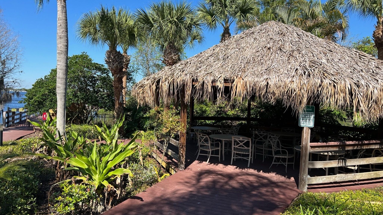 Photo of Patio Balcony in Bahama Bay