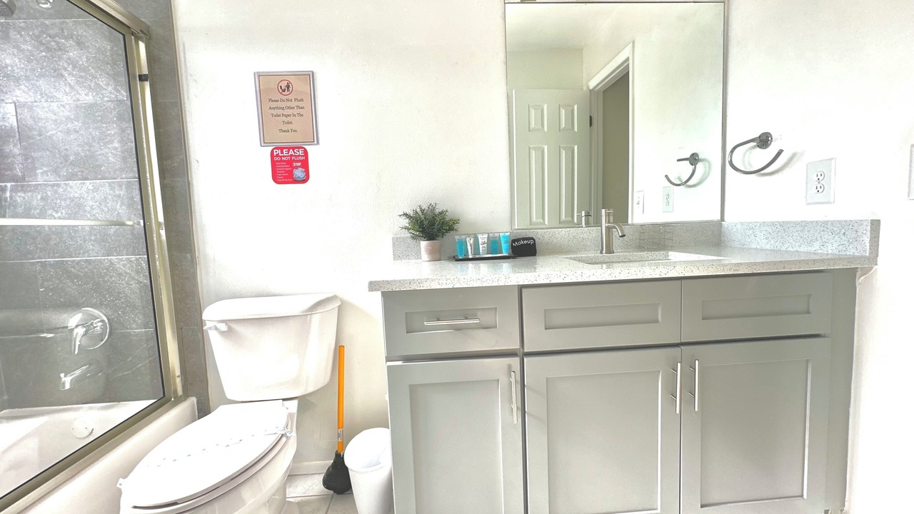 Photo of Bathroom in Indian Ridge