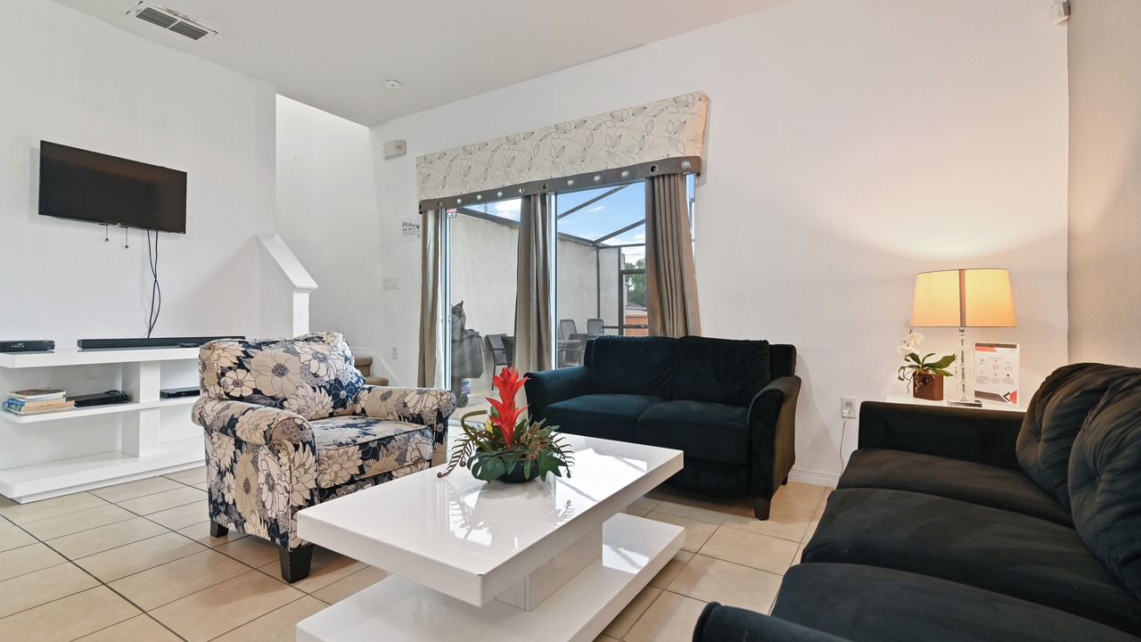 Photo of Livingroom in Seasons