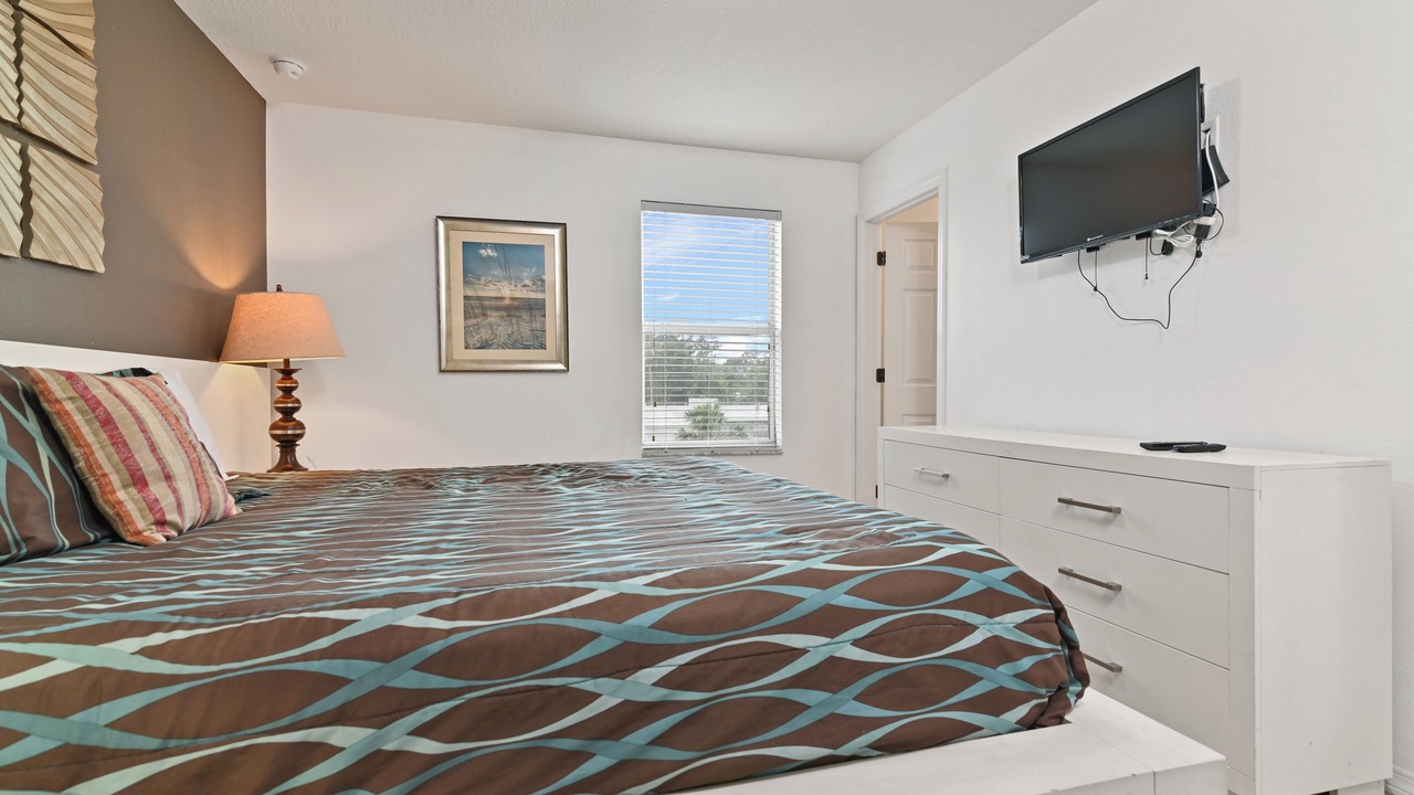 Photo of Bedroom in Seasons