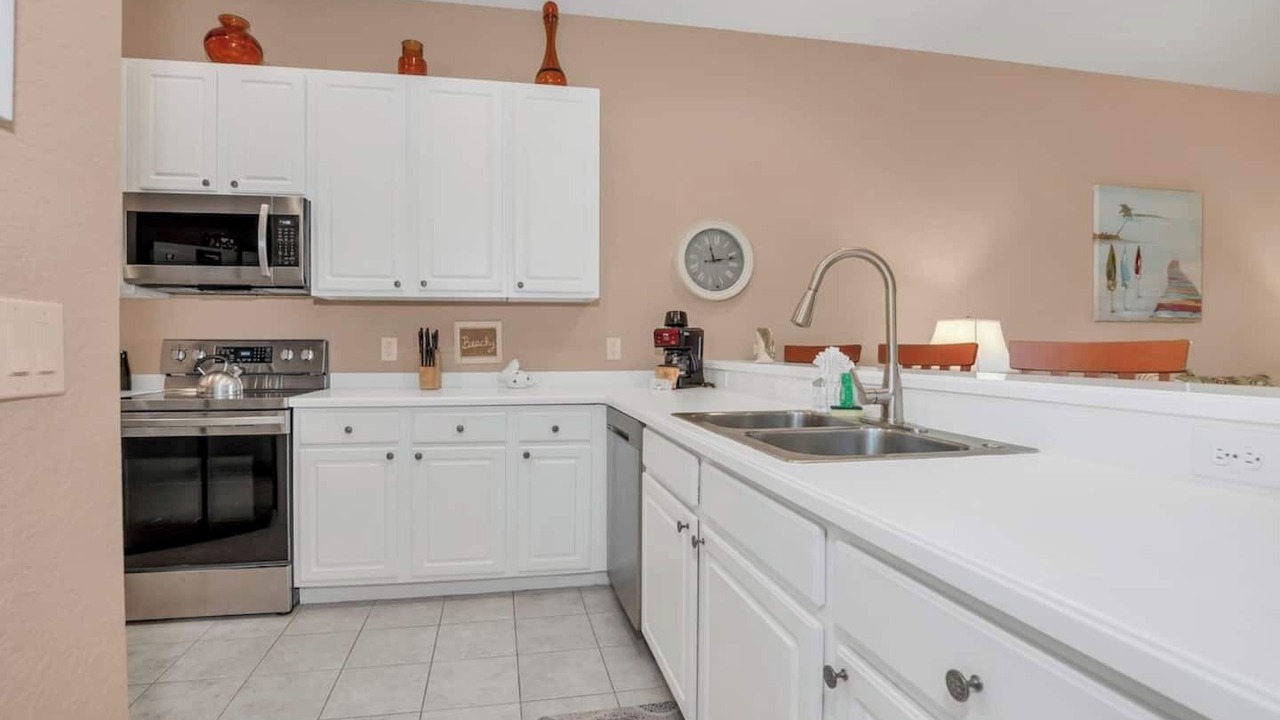 Photo of Kitchen in Bahama Bay