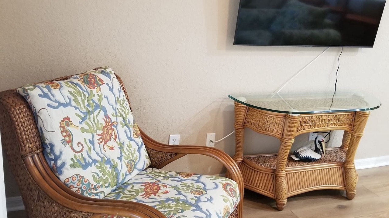 Photo of Livingroom in Bahama Bay