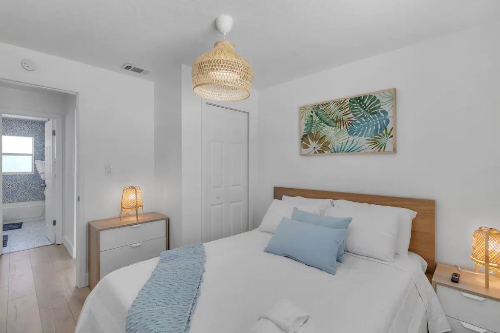 Photo of Bedroom in Clear Lake