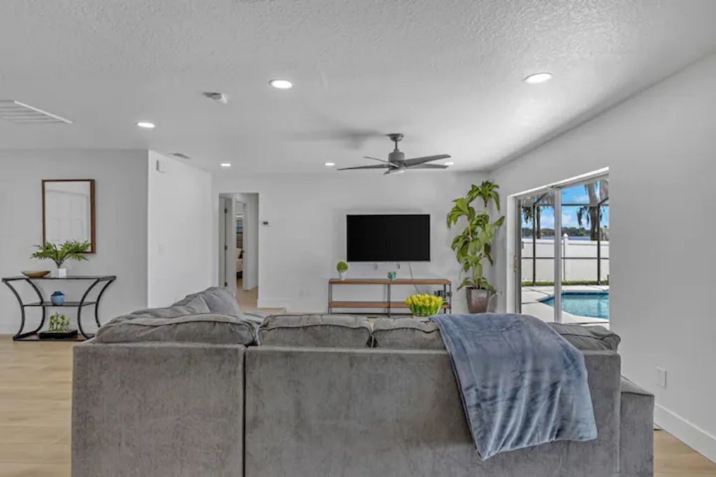 Photo of Livingroom in Clear Lake