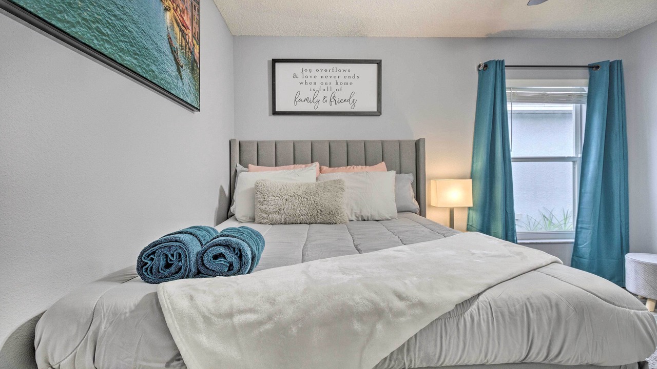Photo of Bedroom in Signal Hill