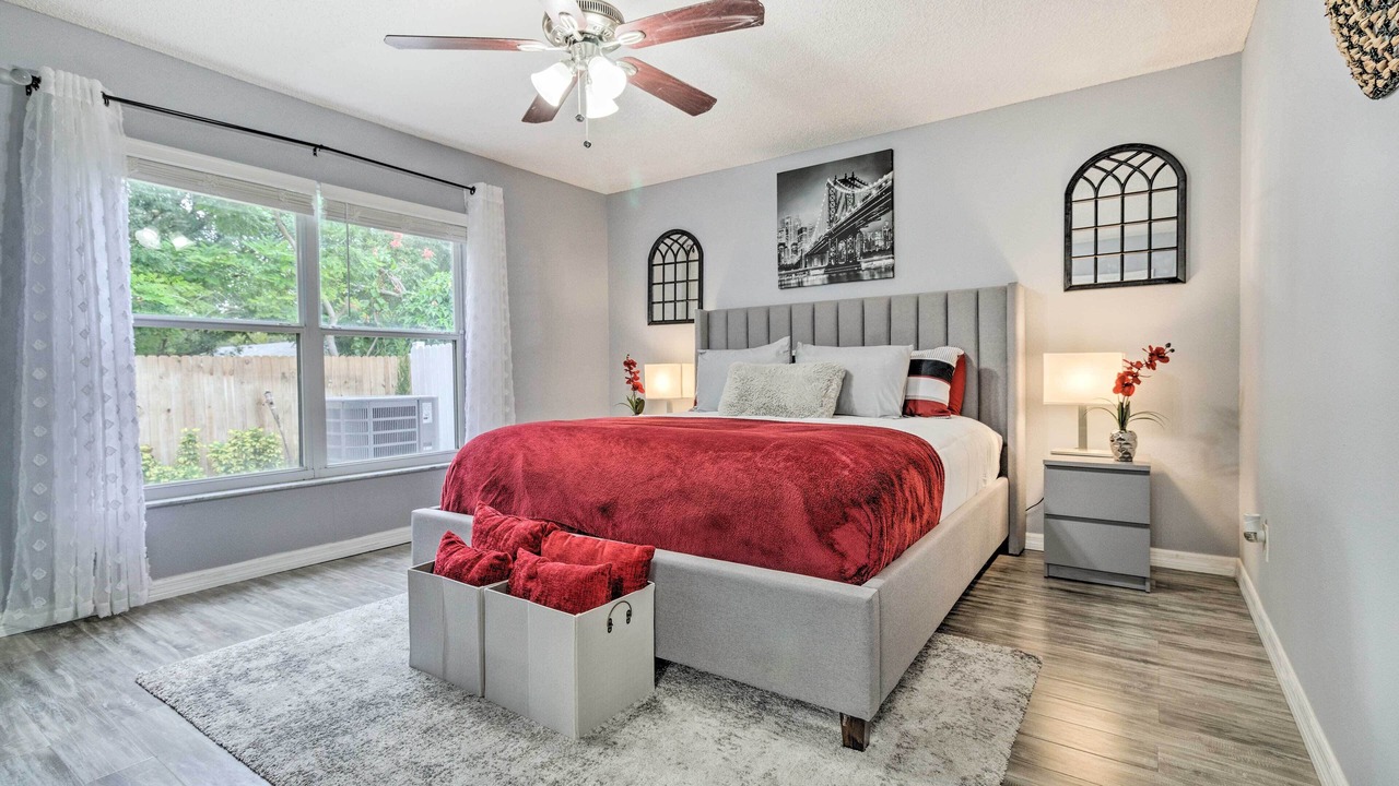Photo of Bedroom in Signal Hill