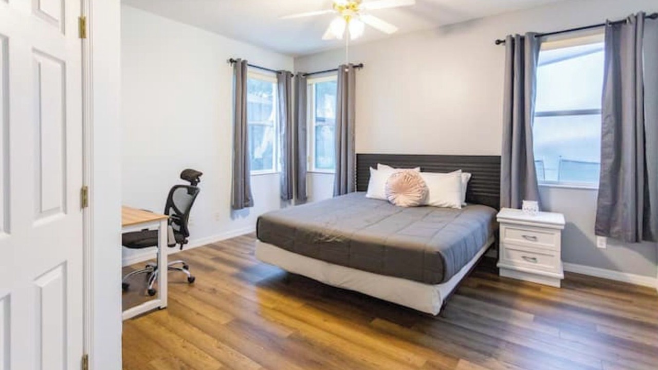 Photo of Bedroom in Legacy Park