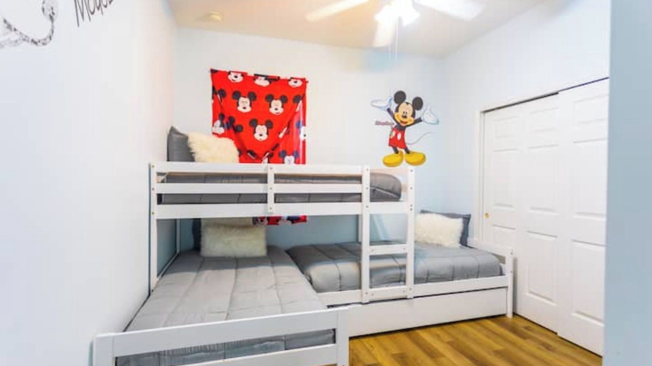 Photo of Bedroom in Legacy Park