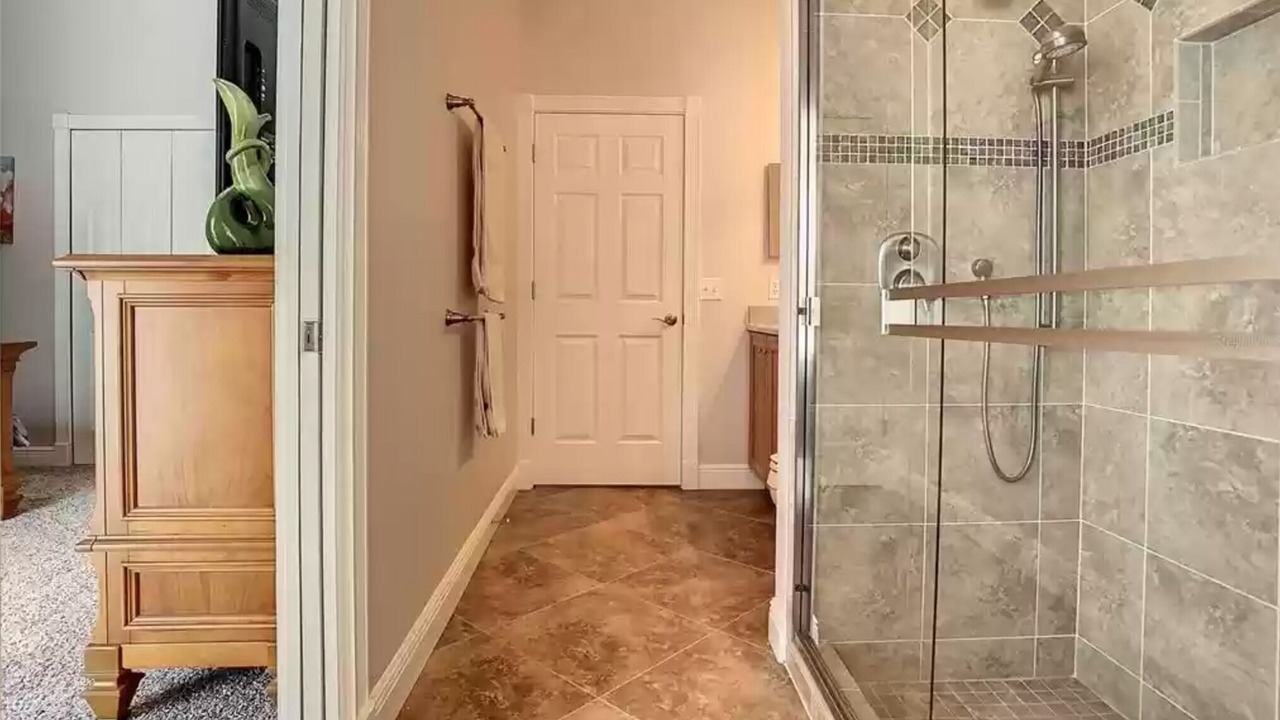 Photo of Bathroom in Sunridge Woods