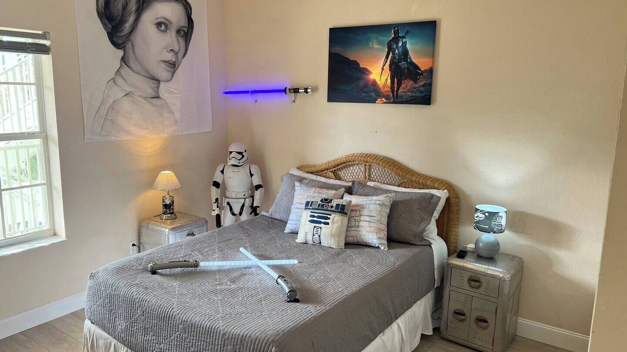 Photo of Bedroom in Bahama Bay