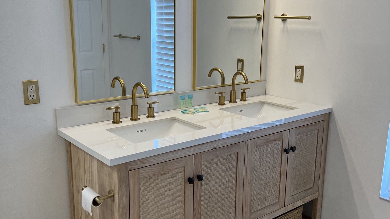 Photo of Bathroom in Creekside
