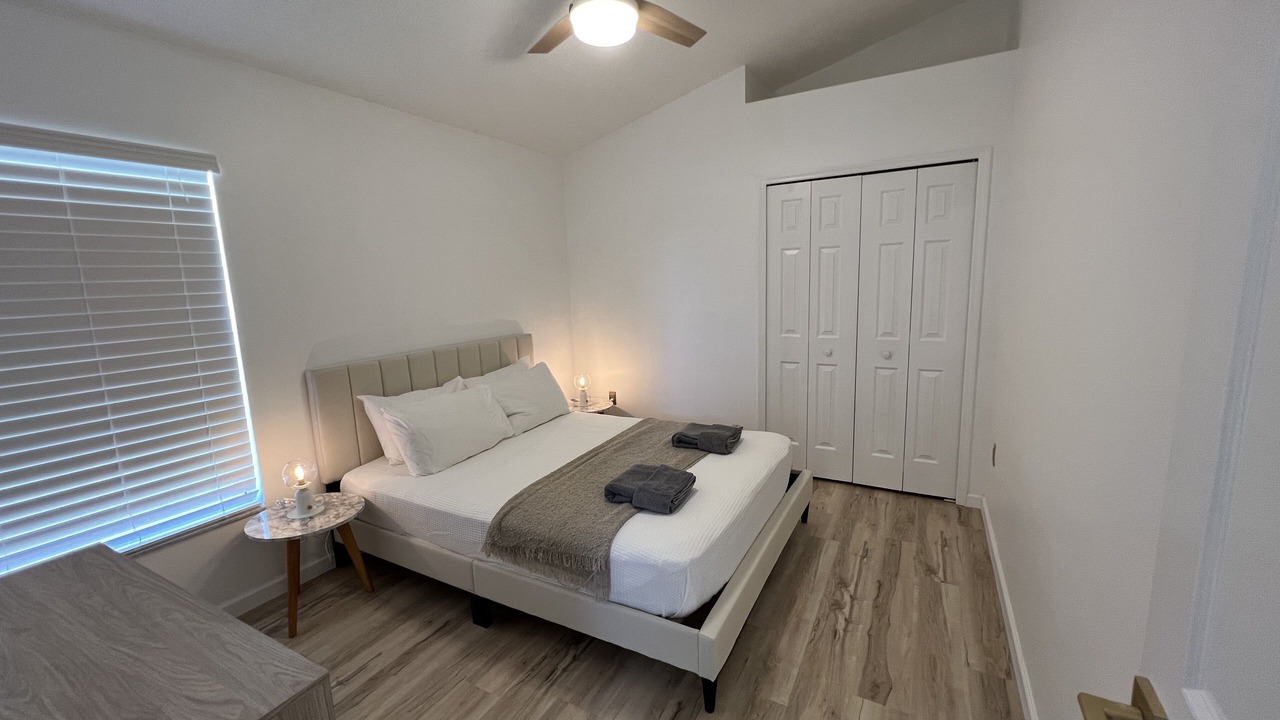 Photo of Bedroom in Creekside