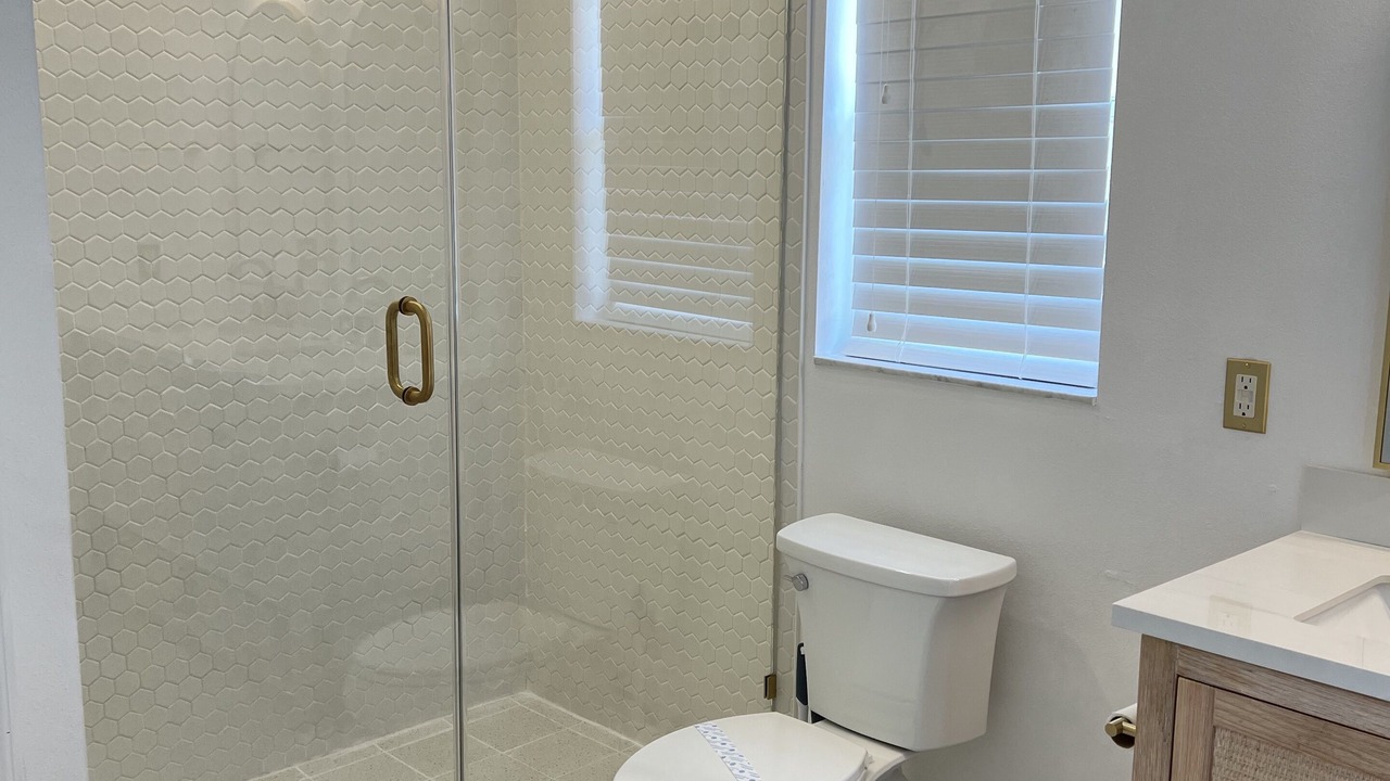 Photo of Bathroom in Creekside