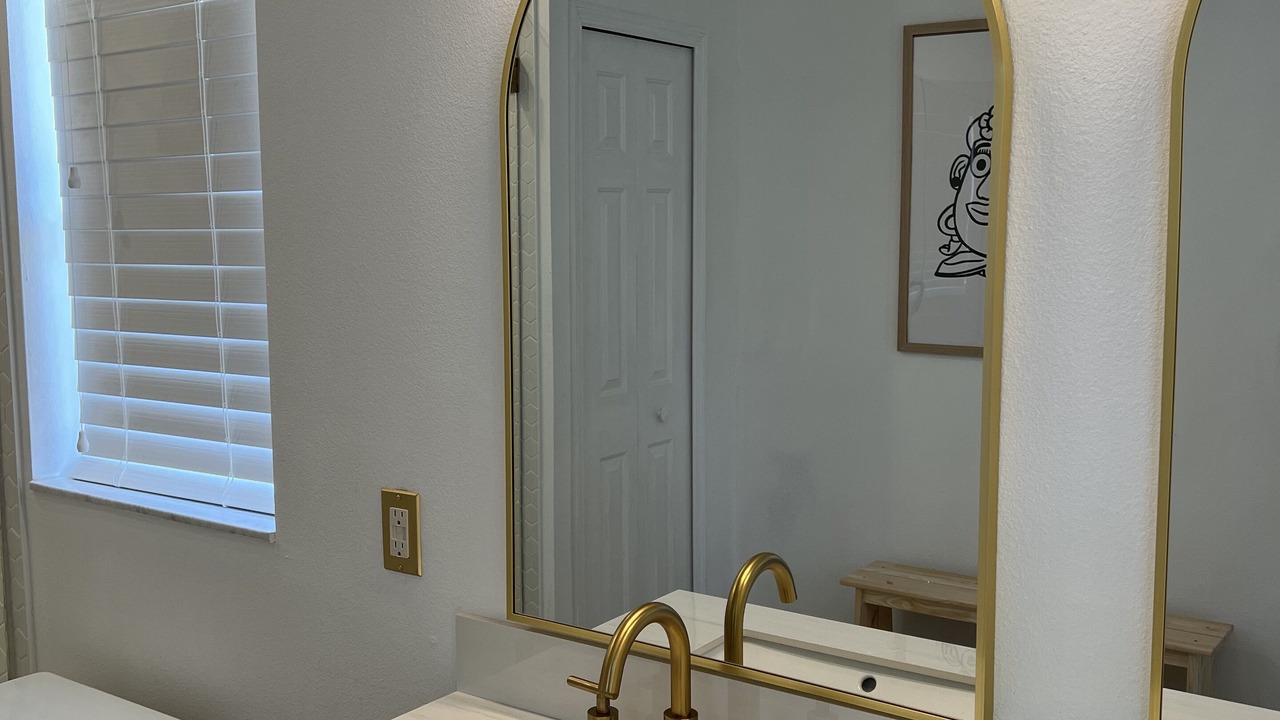 Photo of Bathroom in Creekside