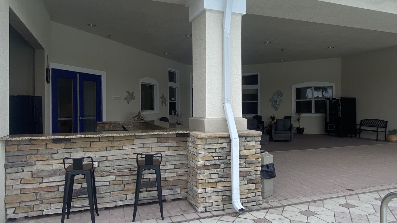 Photo of Outdoor in Trafalgar Village