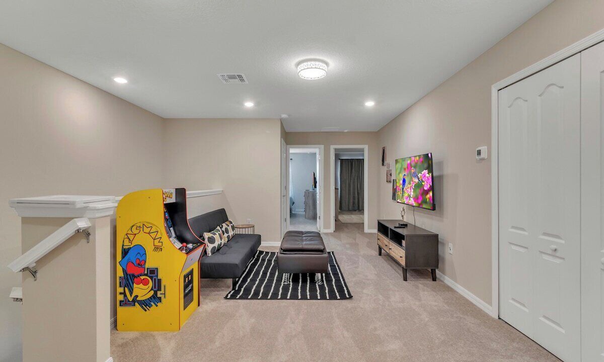 Photo of Livingroom in Loughman