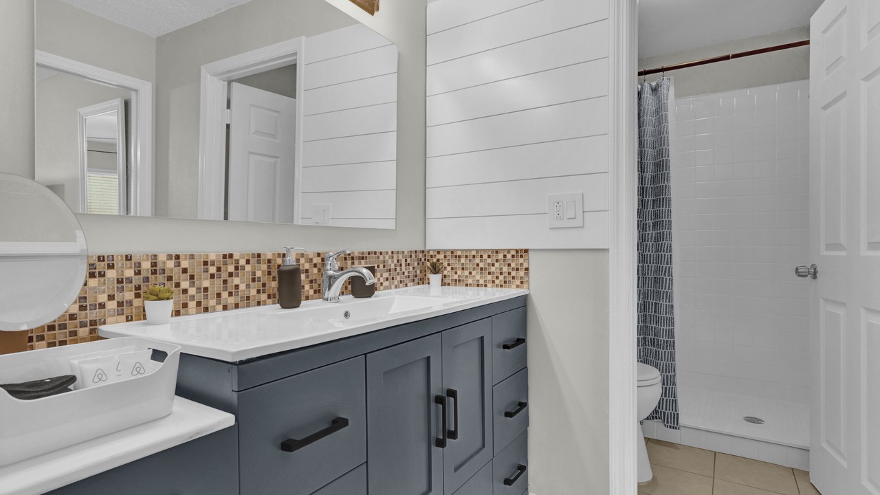 Photo of Bathroom in Poinciana