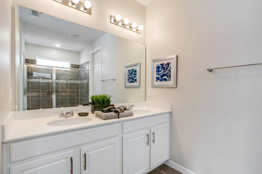 Photo of Bathroom in Indian Ridge