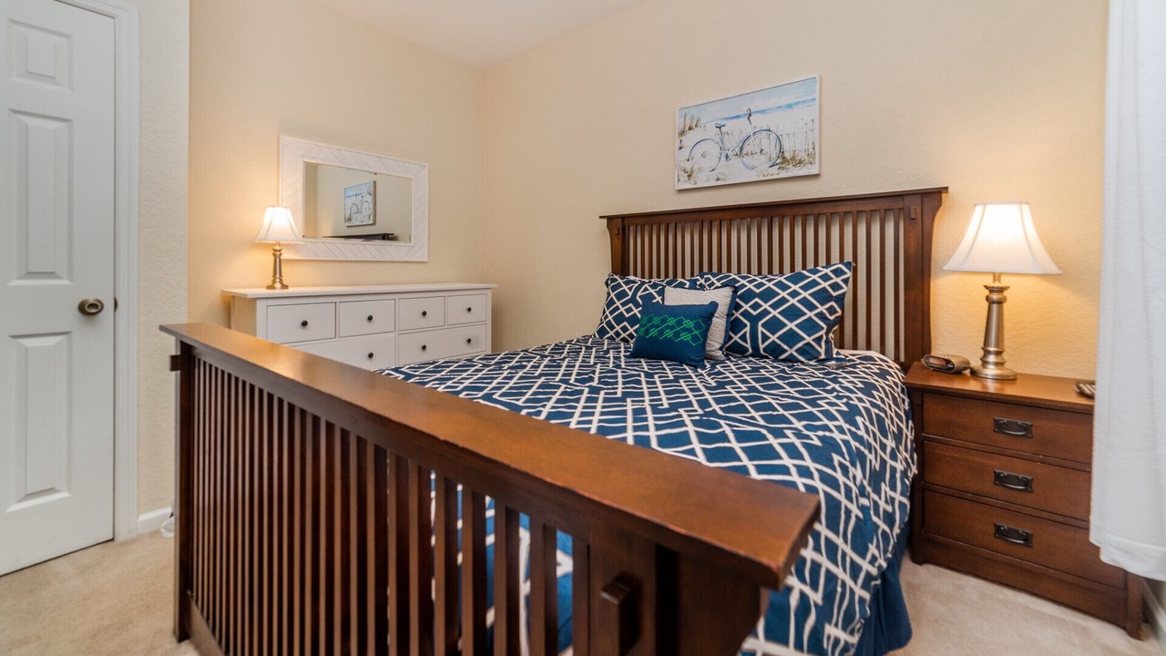 Photo of Bedroom in Crestwynd Bay