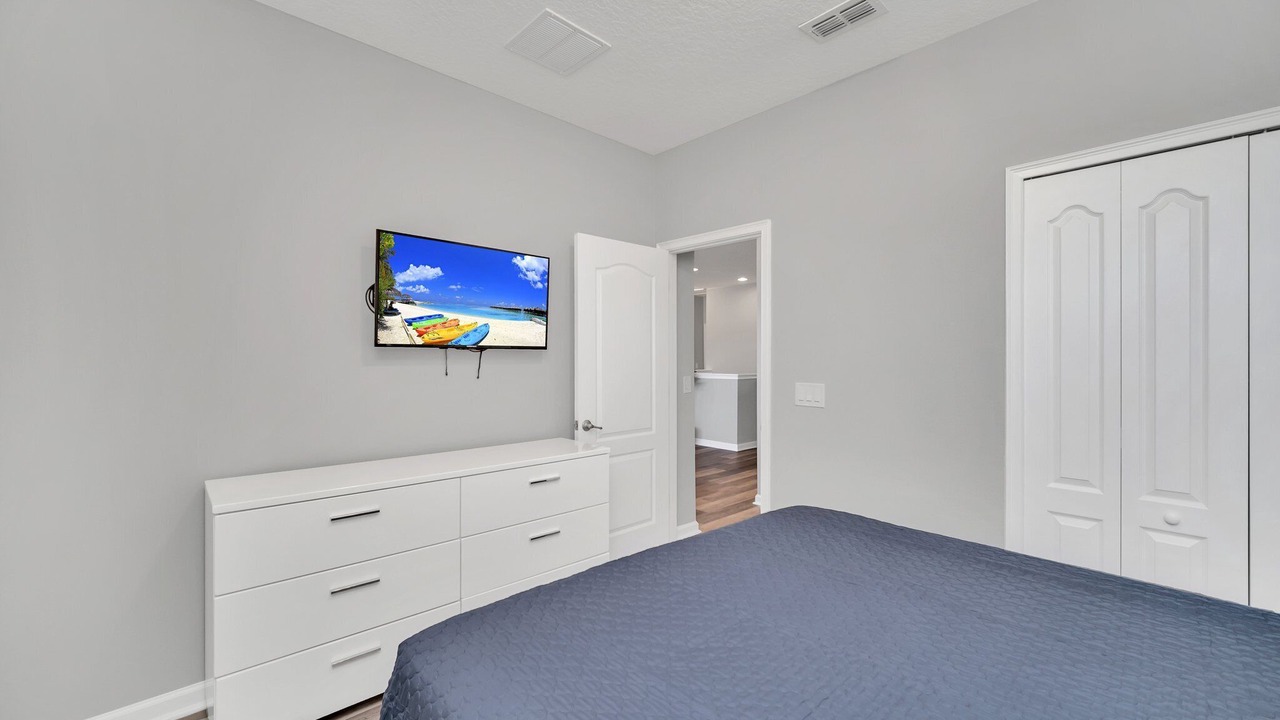 Photo of Bedroom in Sunridge Woods