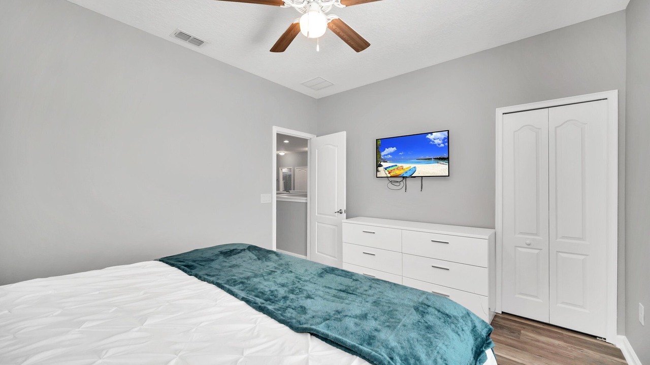 Photo of Bedroom in Sunridge Woods