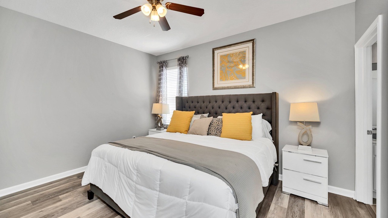 Photo of Bedroom in Sunridge Woods