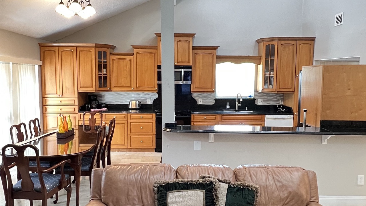 Photo of Livingroom in Longwood