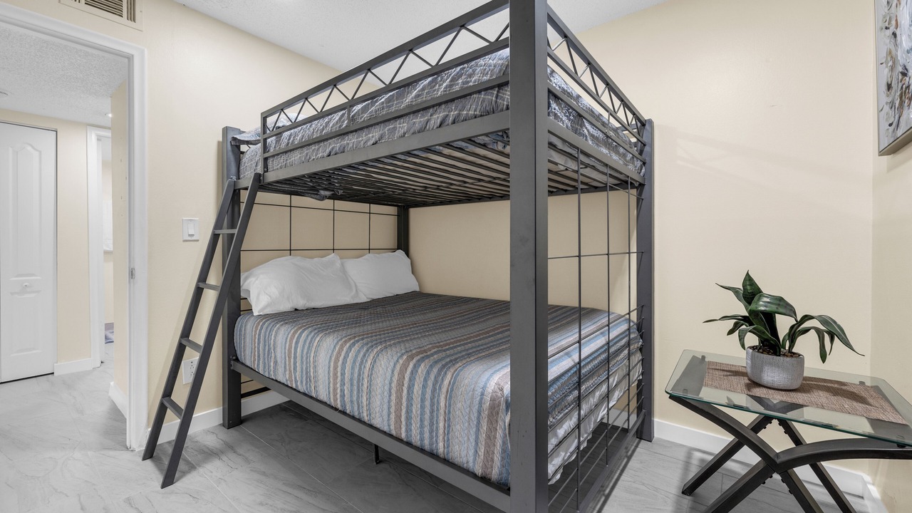 Photo of Bedroom in Ventura