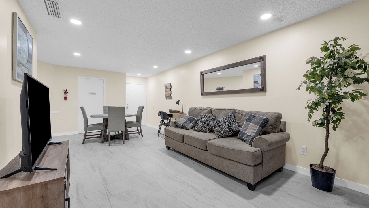 Photo of Livingroom in Ventura