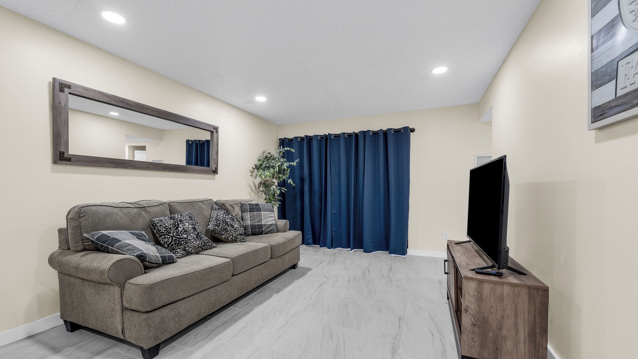 Photo of Livingroom in Ventura