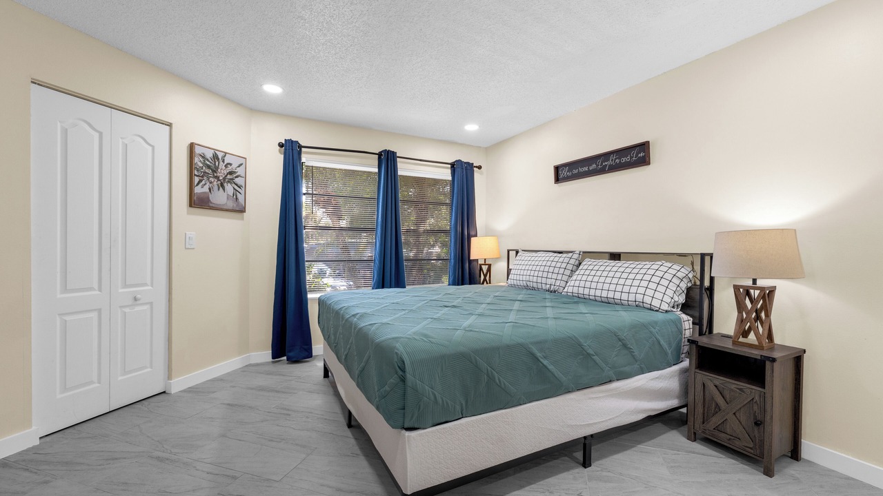 Photo of Bedroom in Ventura