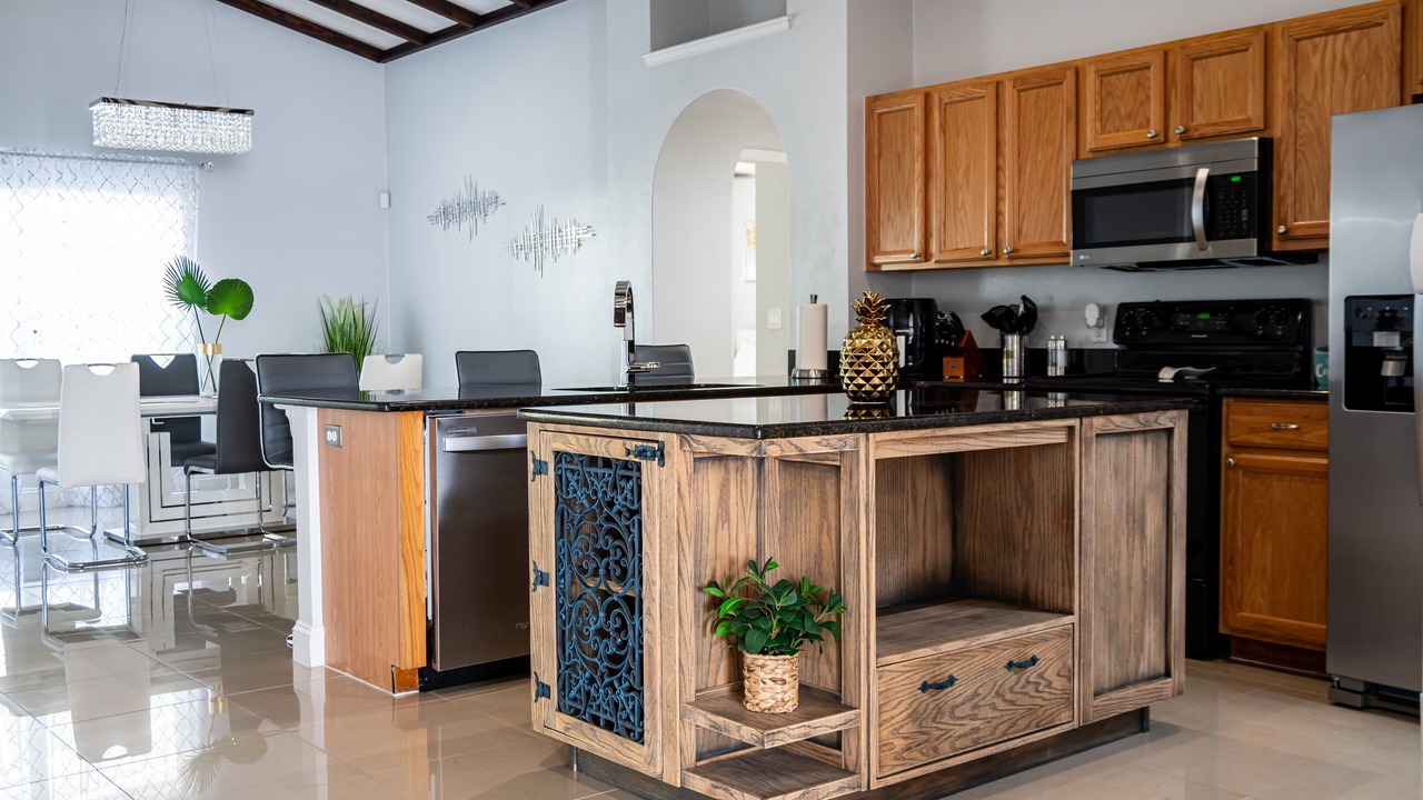 Photo of Kitchen in Lakeside Estates