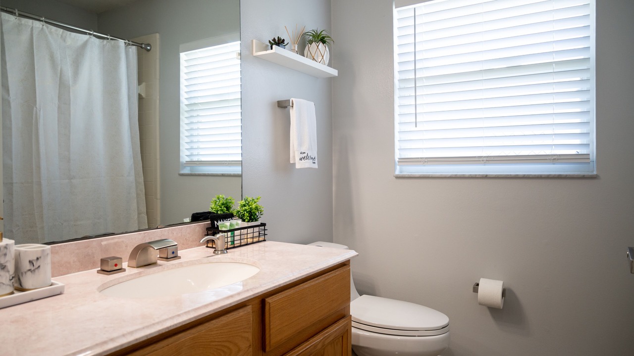 Photo of Bathroom in Lakeside Estates