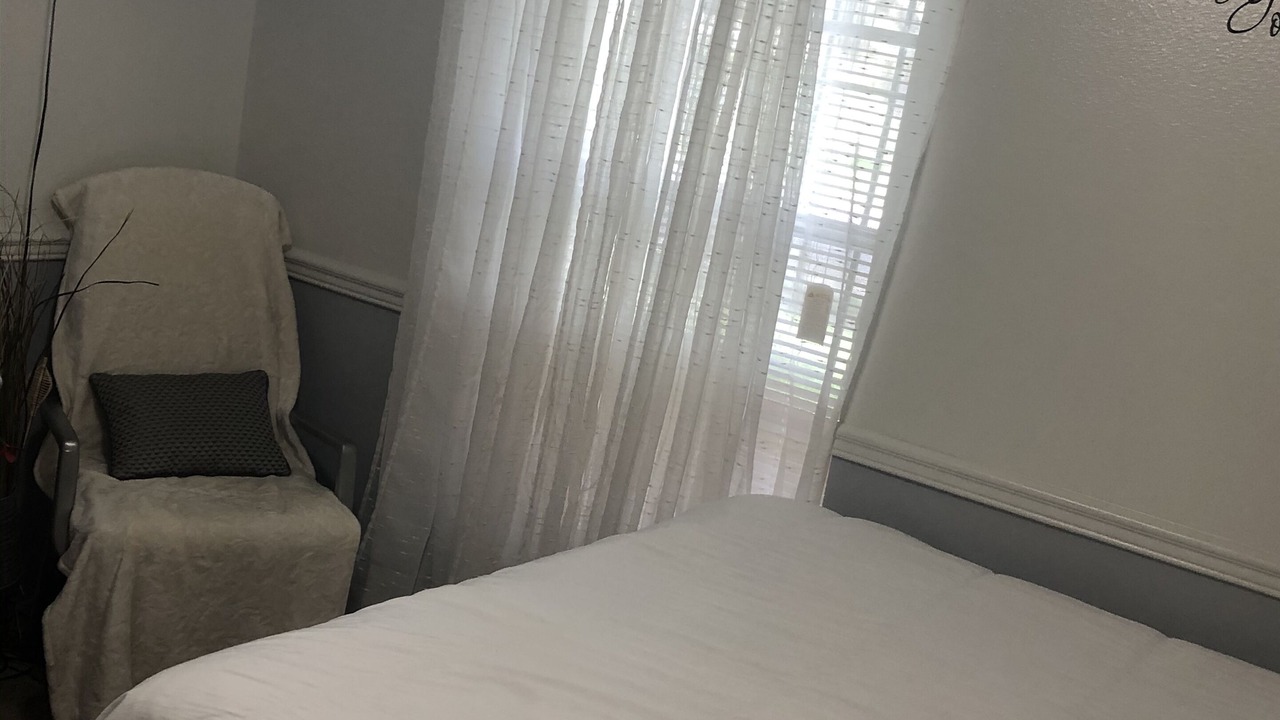 Photo of Bedroom in Pine Hills