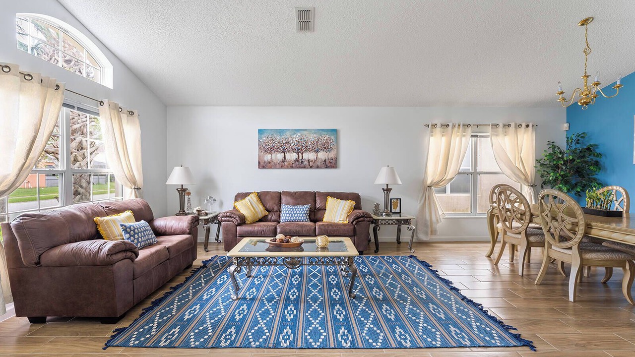 Photo of Bedroom in Seasons