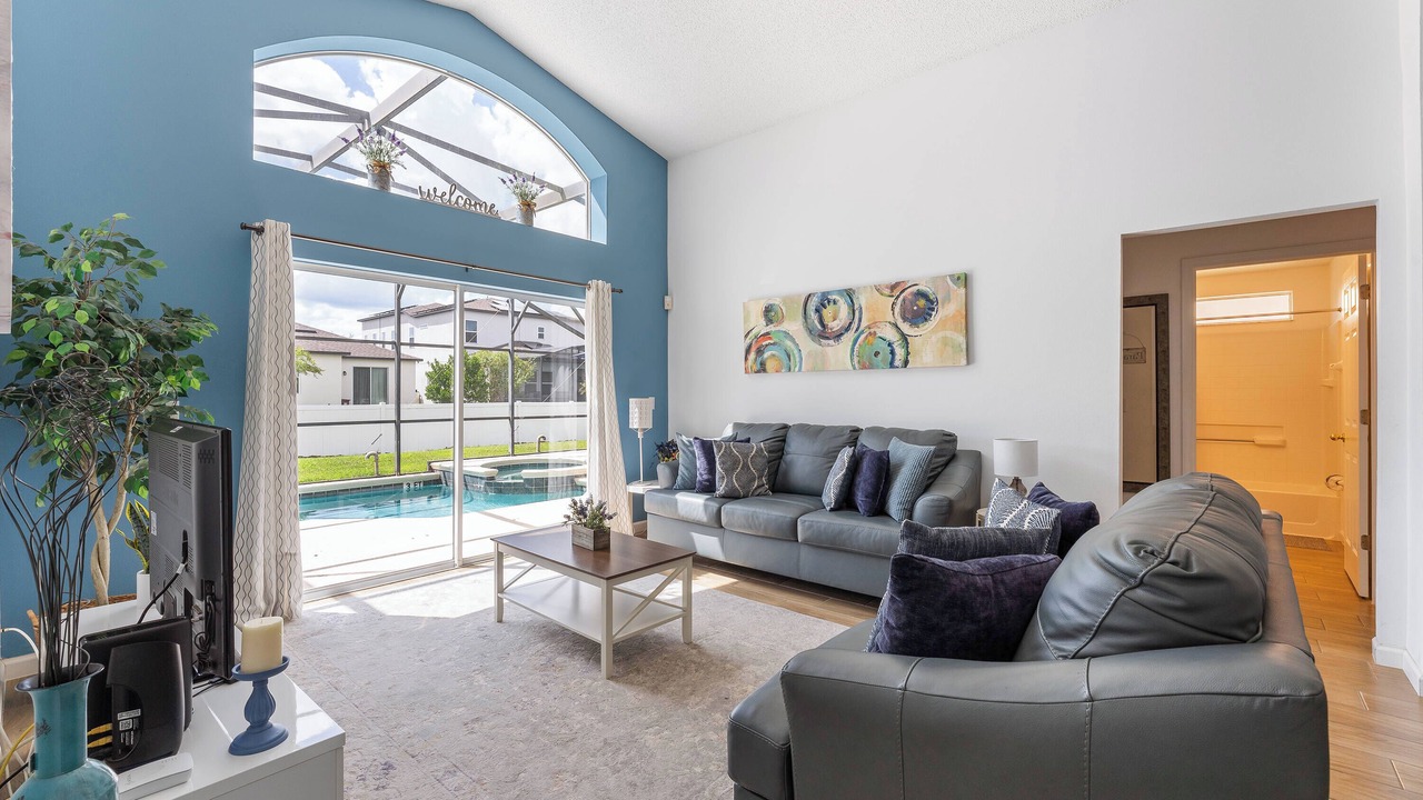 Photo of Bedroom in Seasons