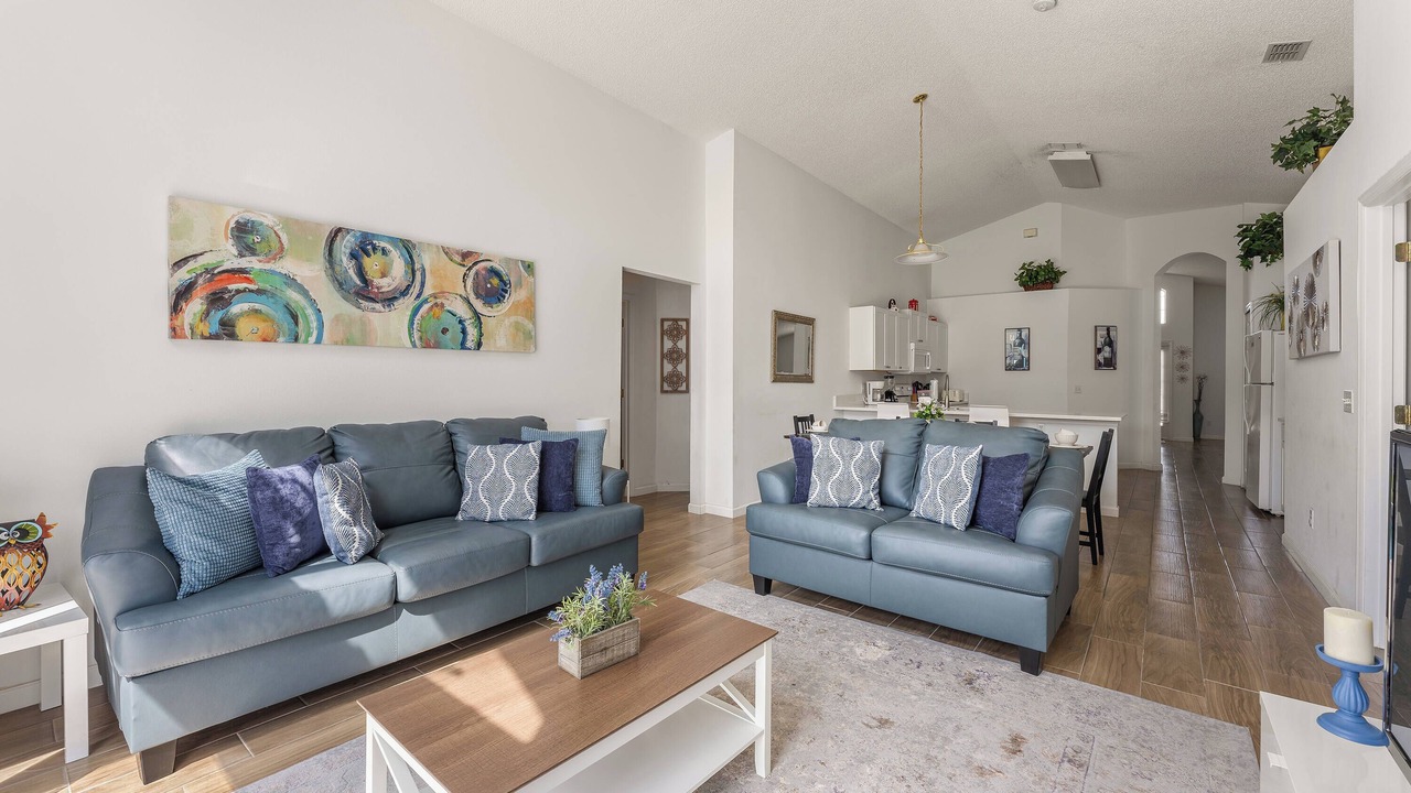 Photo of Bedroom in Seasons