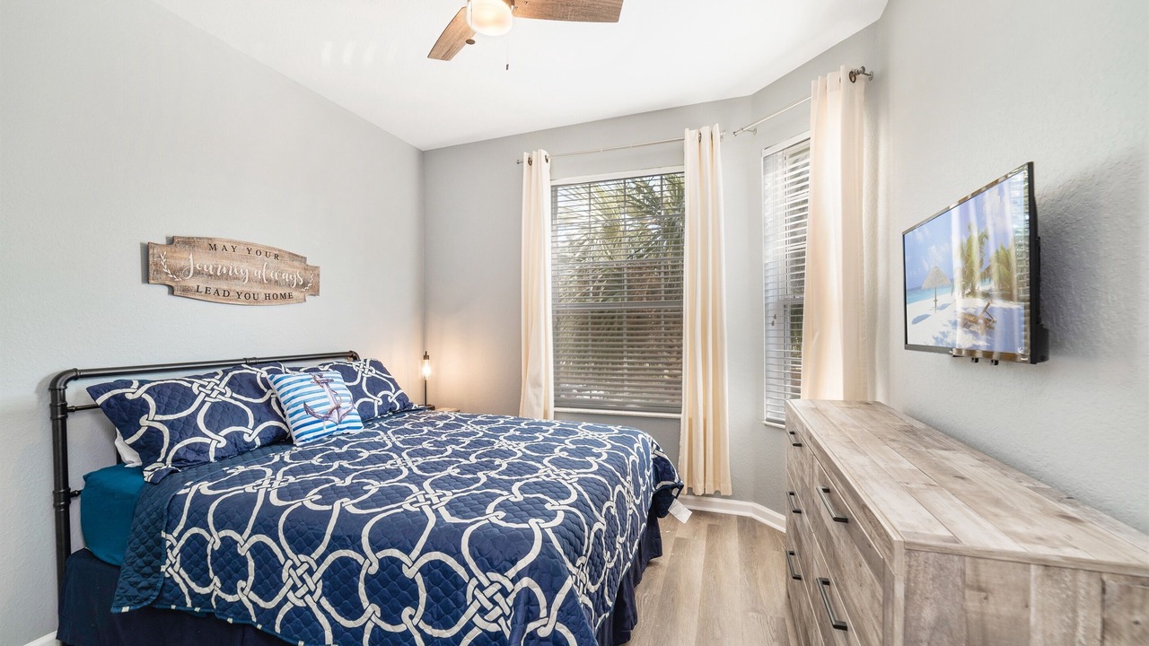 Photo of Bedroom in Crestwynd Bay