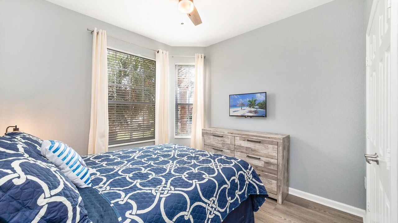 Photo of Bedroom in Crestwynd Bay
