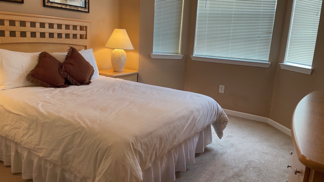 Photo of Bedroom in Loughman