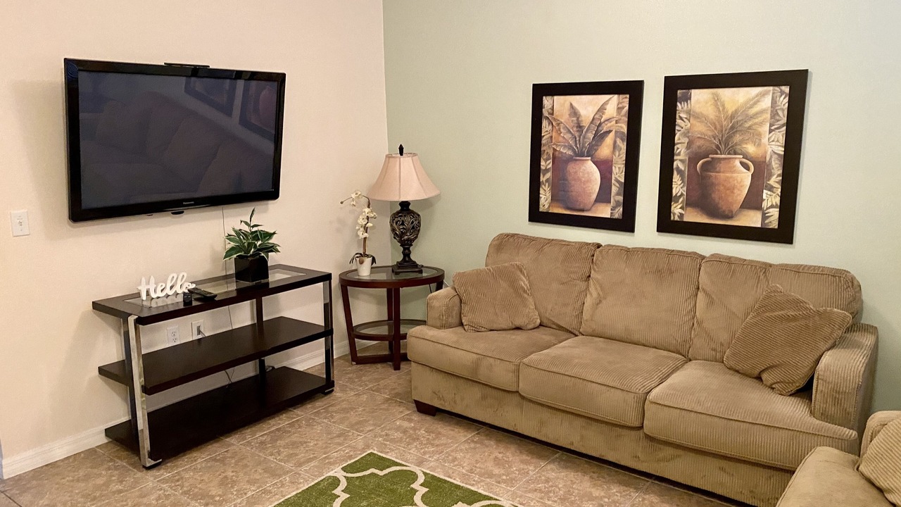 Photo of Bedroom in Cypress Pointe