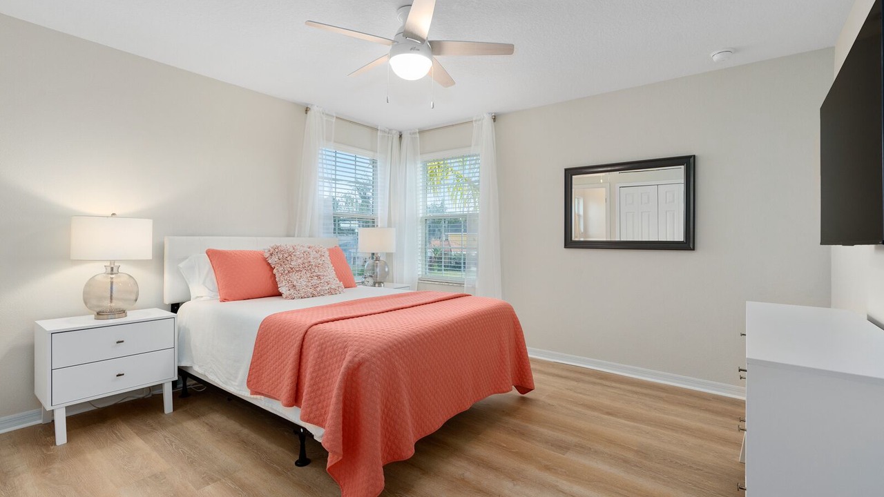 Photo of Bedroom in Veranda Palms