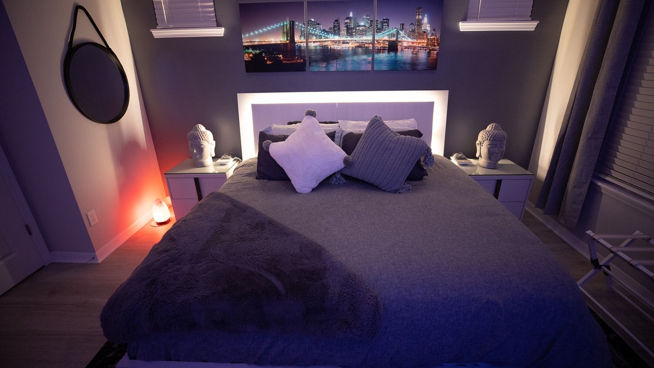 Photo of Bedroom in Colonialtown South