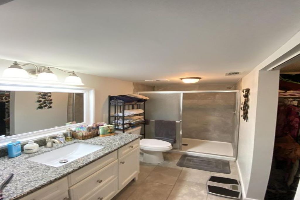 Photo of Bathroom in Ventura