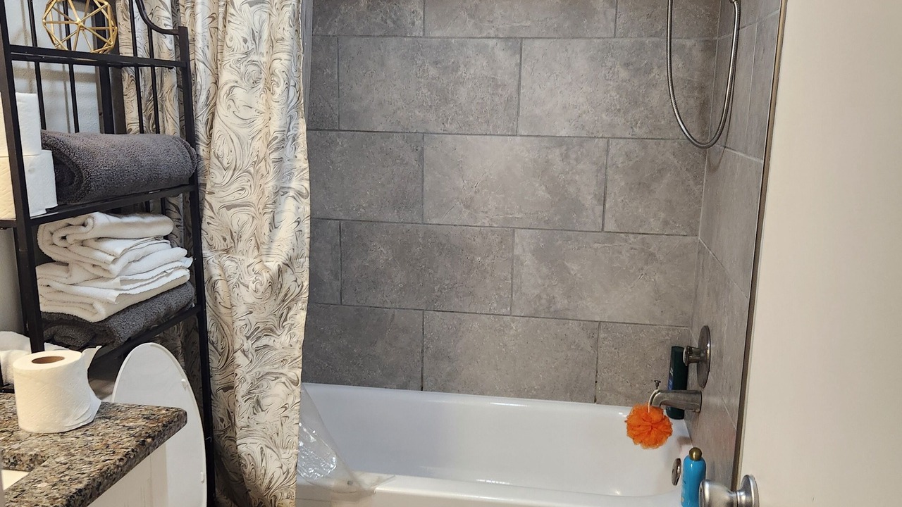 Photo of Bathroom in Ventura