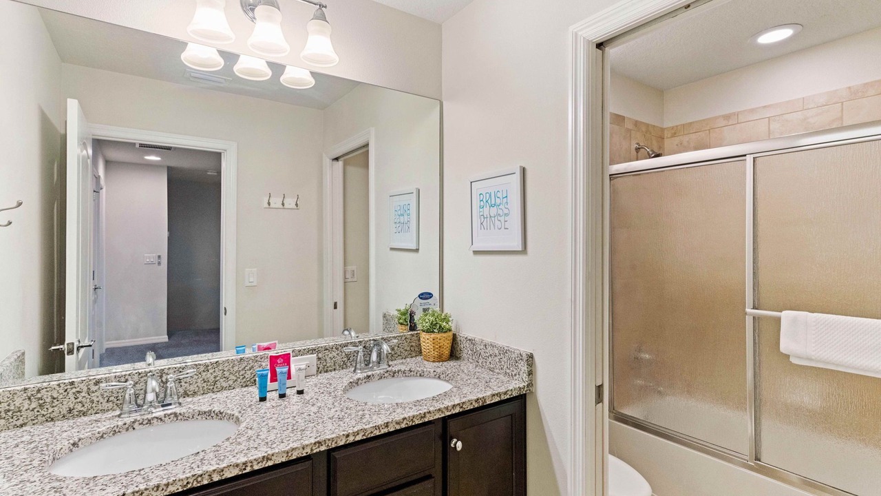 Photo of Bathroom in Four Corners