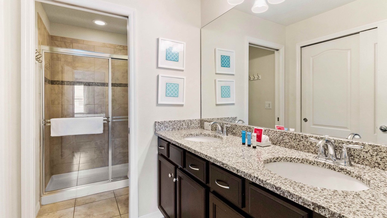 Photo of Bathroom in Four Corners