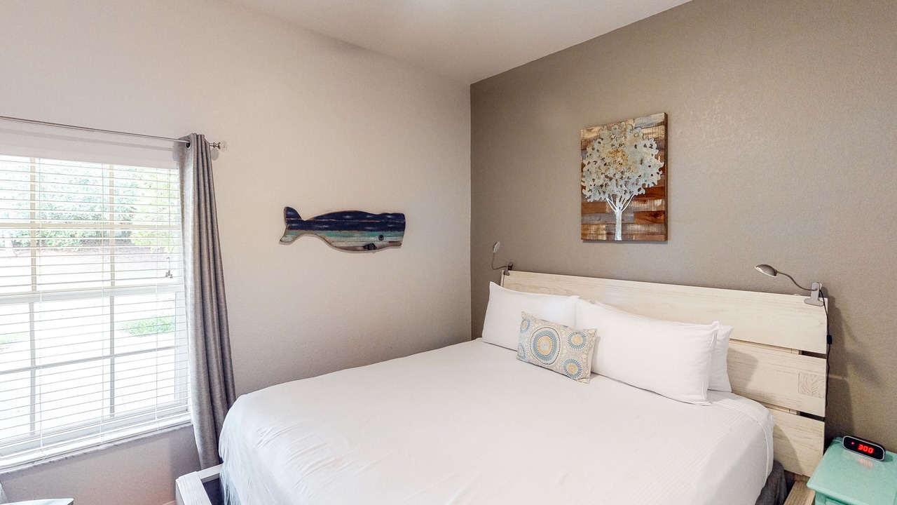 Photo of Bedroom in Bahama Bay